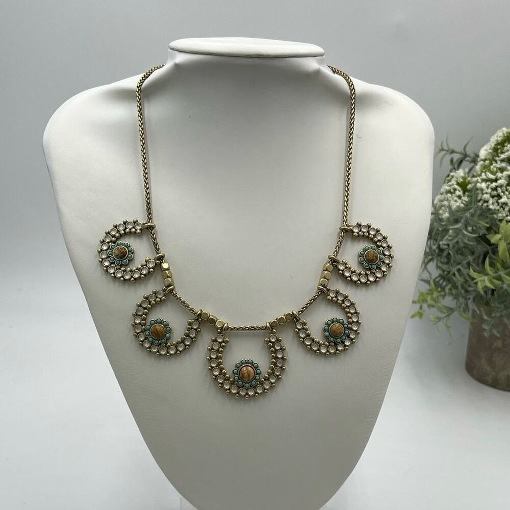LUCKY BRAND Necklace
Chunky Semi‎ Precious Jasper Crystal Accents Gold Tone